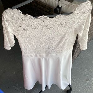 White lace off the shoulder dress